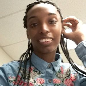 Meet your Posher, Erica